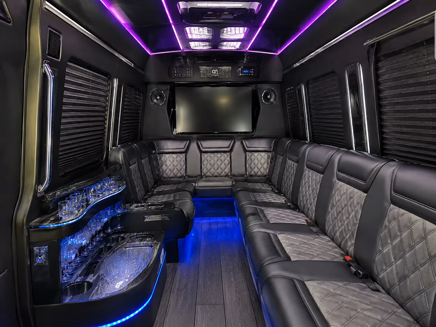 bus rentals to miami marlins games at loandepot park