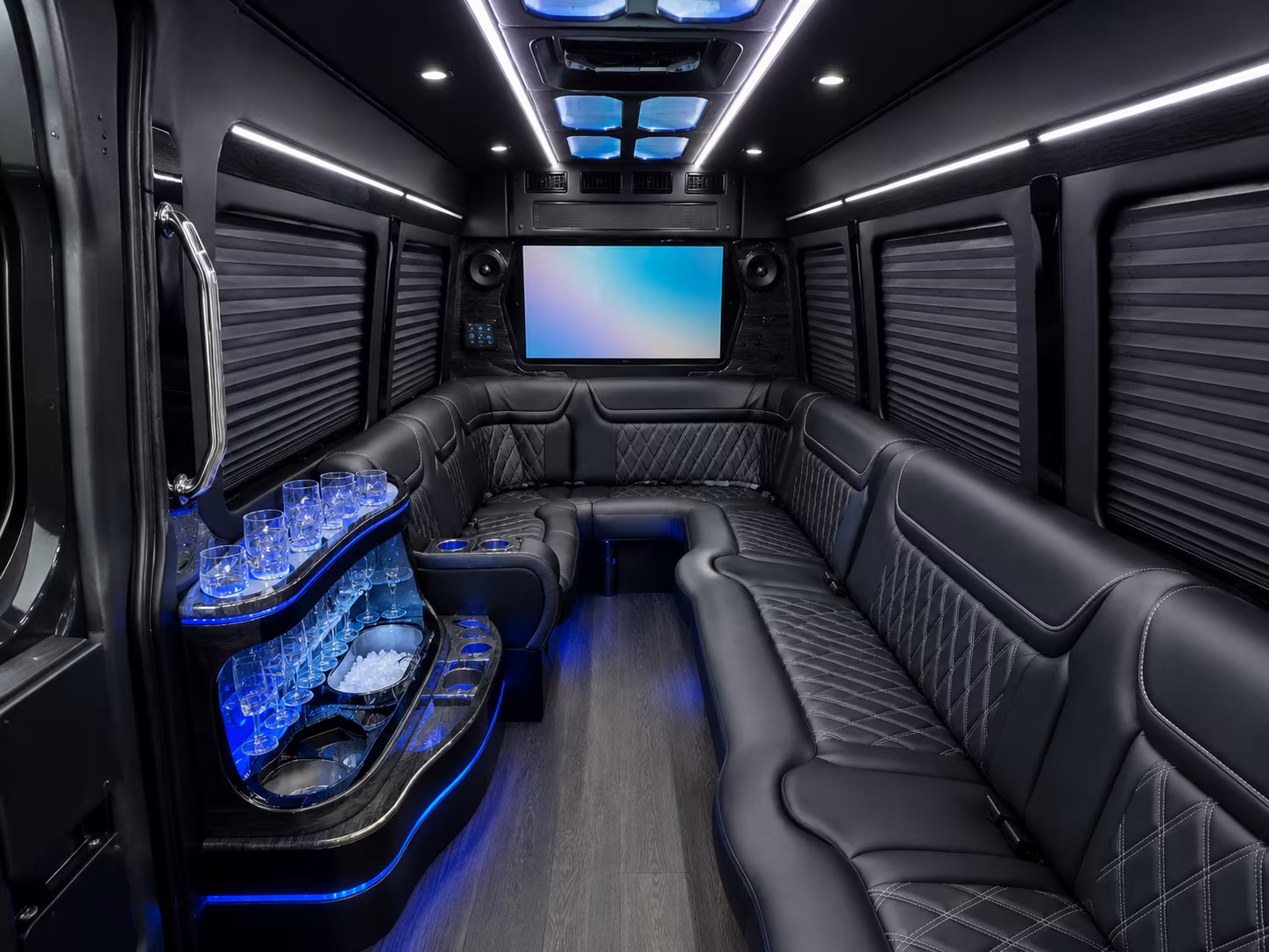 buses for corporate events at seminole hard rock hotel casino