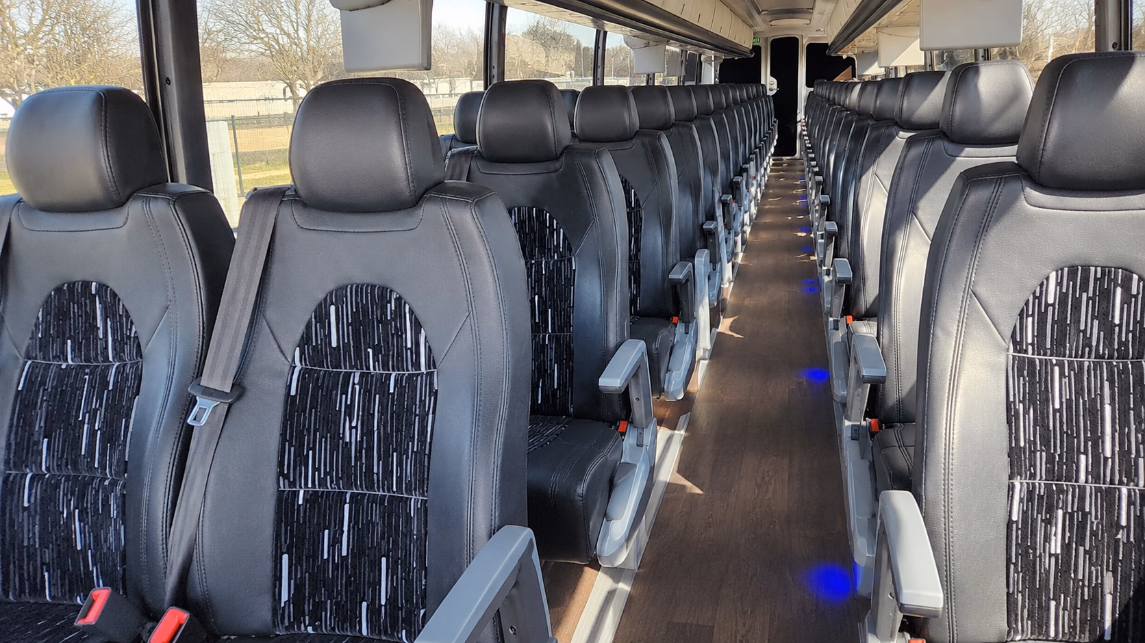 lakeridge winery day trip buses from miramar